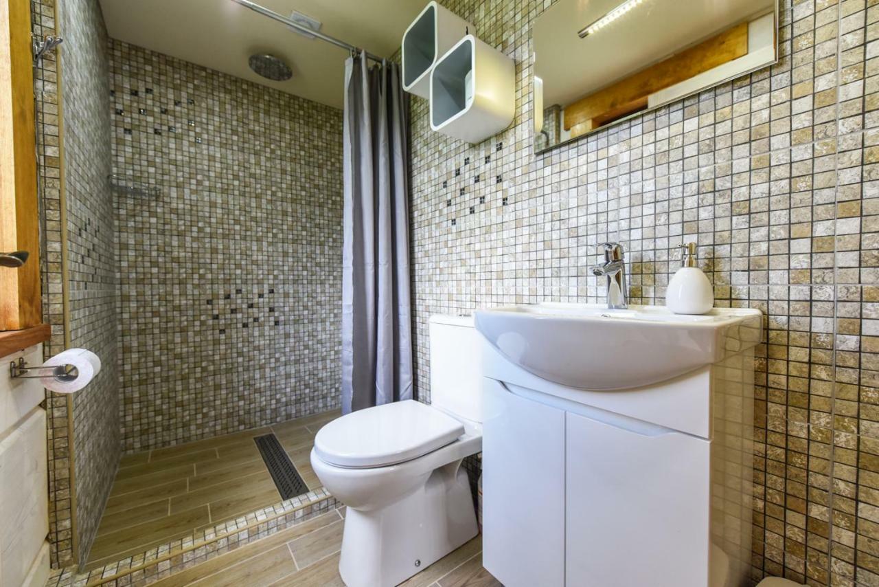 Vip Forest dreams villa Anykščiai Eksteriør billede